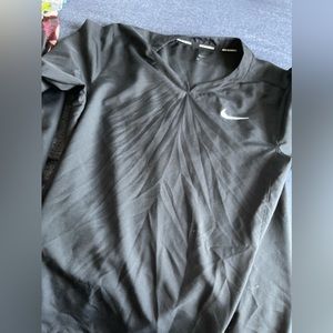 Men’s Nike Baseball Pullover S